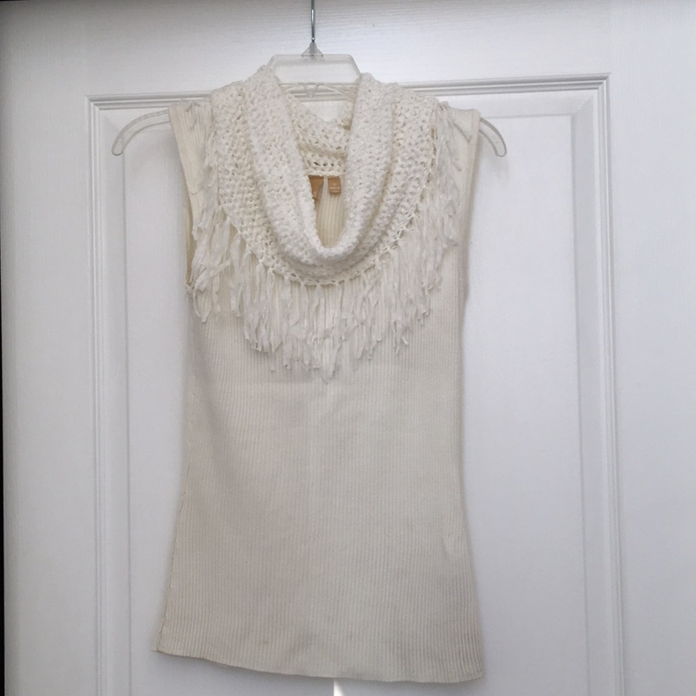 Itsu cotton rayon off white sleeveless sweater S